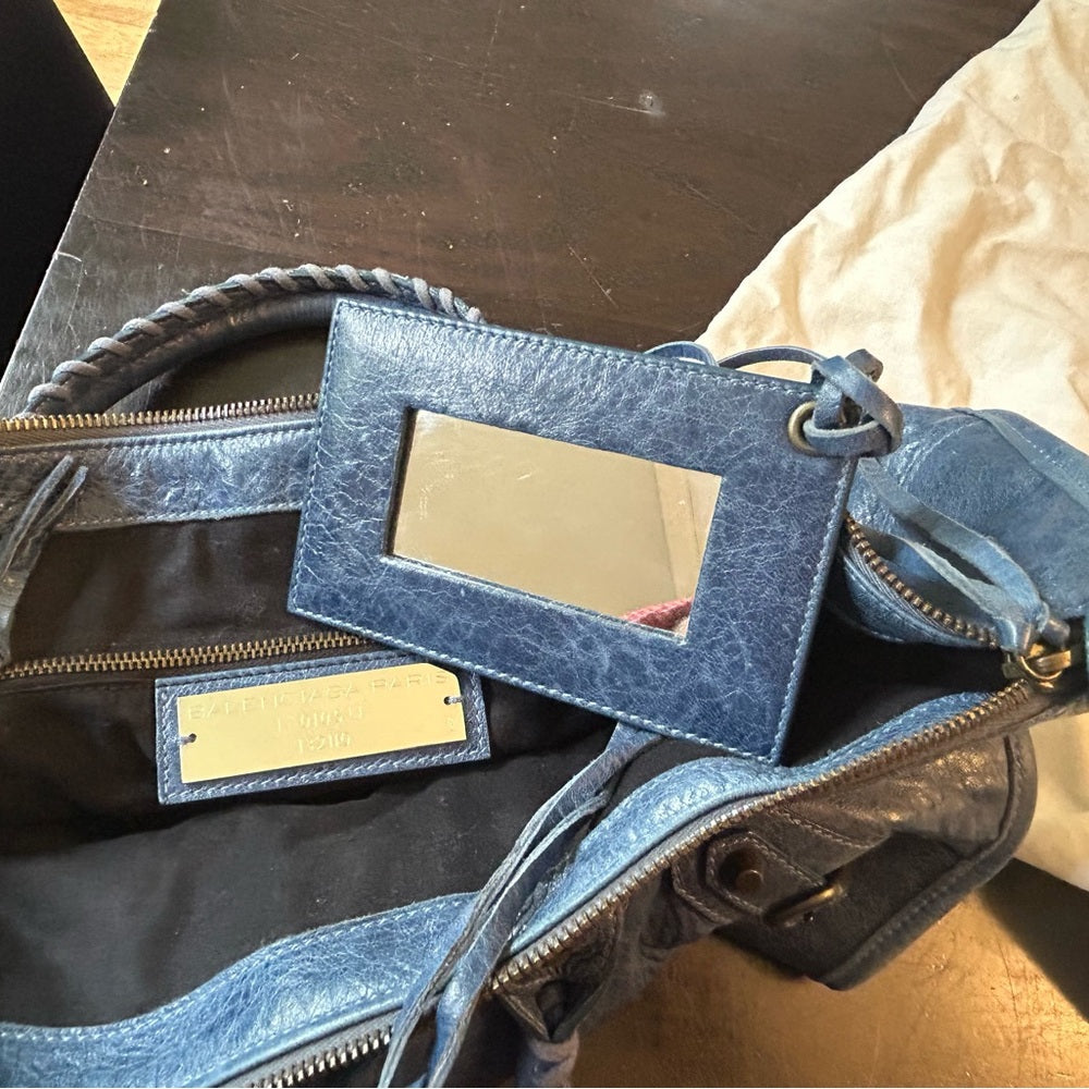 BALENCIAGA BAGS BLEU CITY